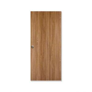 puerta de nogal madera